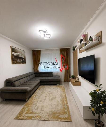 Basarabia Diham 3 camere. et.7, bl.1983, renovat, mobilat, centrala,