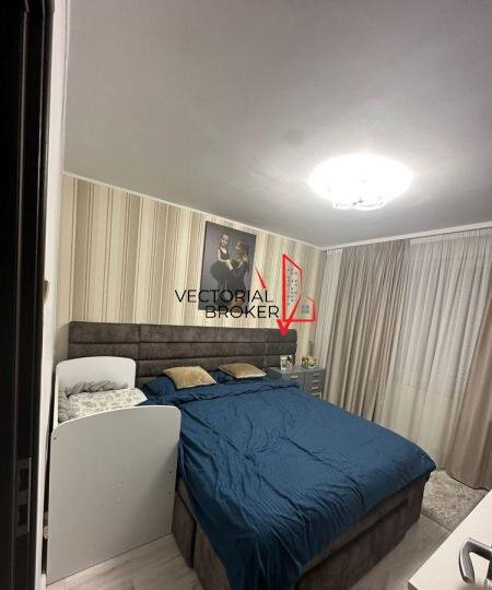 Basarabia Diham 3 camere. et.7, bl.1983, renovat, mobilat, centrala,
